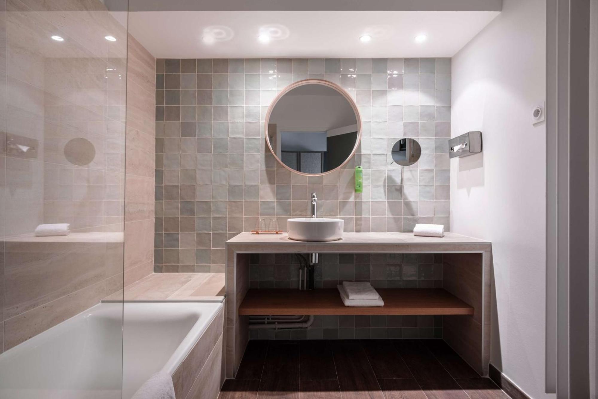Best Western Plus L'Oree Paris Sud Saulx-les-Chartreux Екстер'єр фото