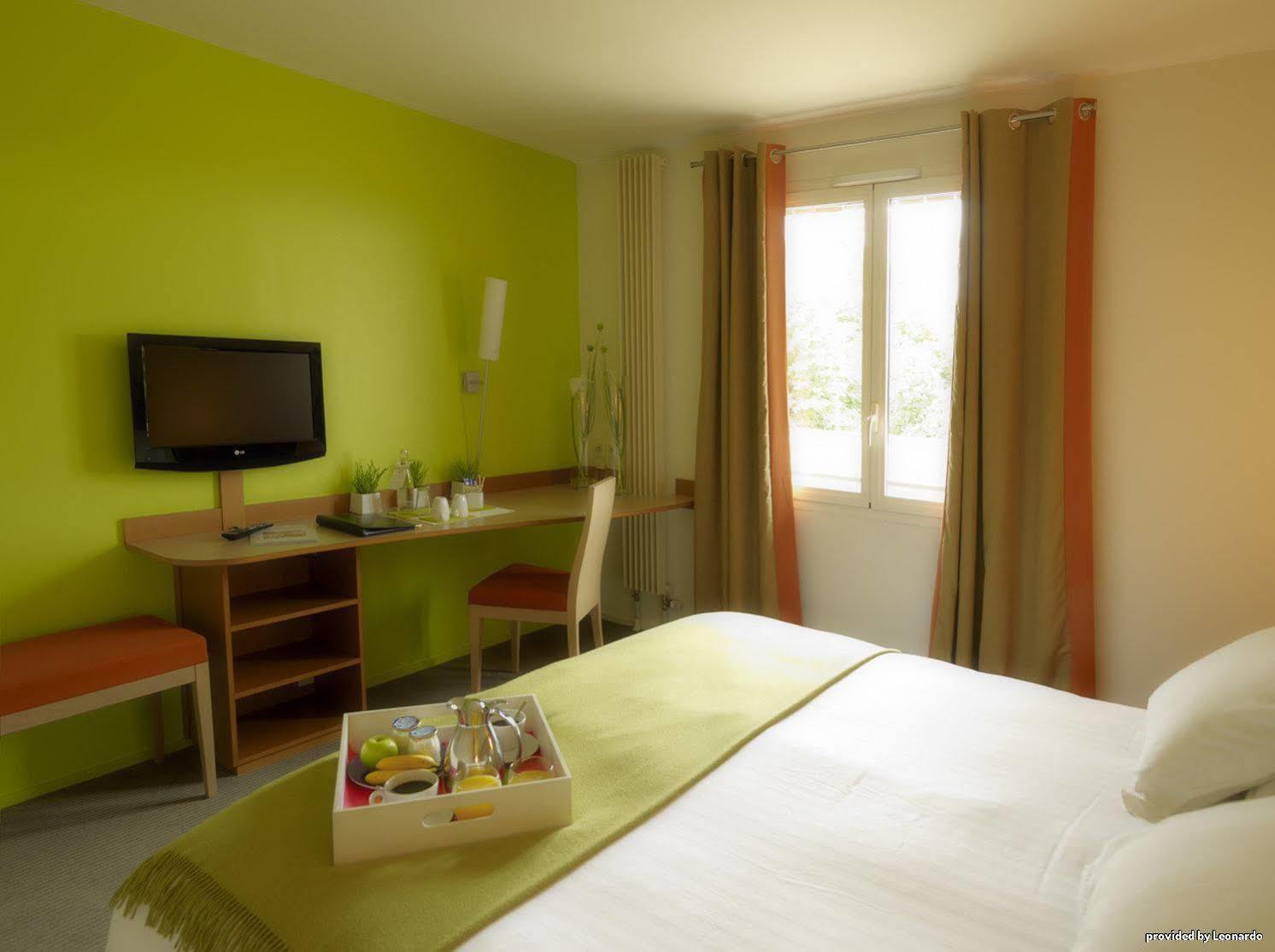 Best Western Plus L'Oree Paris Sud Saulx-les-Chartreux Екстер'єр фото